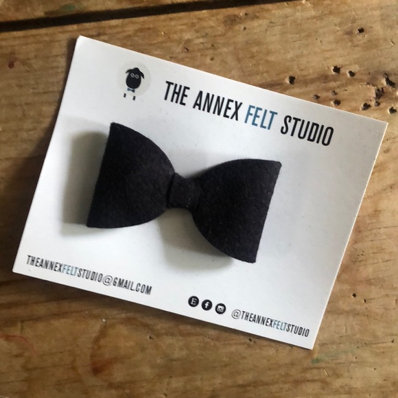 🆕🏷 Handmade felt baby bow ties - Picture 1 of 2